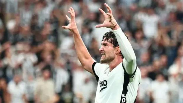 Vlahovic'ten Beşiktaş ve Süper Lig itirafı! ‘Benim için çok garipti’)