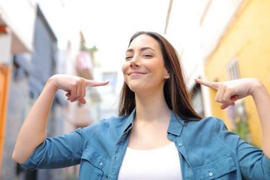 Kendilerini herkesten üstün görüyorlar! Astrologların 'uzak durun' dediği burçlar)