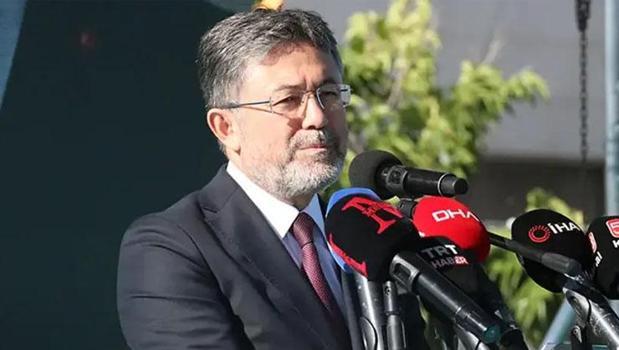 Bakan Yumaklı: Bir barış adası olarak Cumhurbaşkanımızın liderliğinde çalışmaya devam ediyoruz)