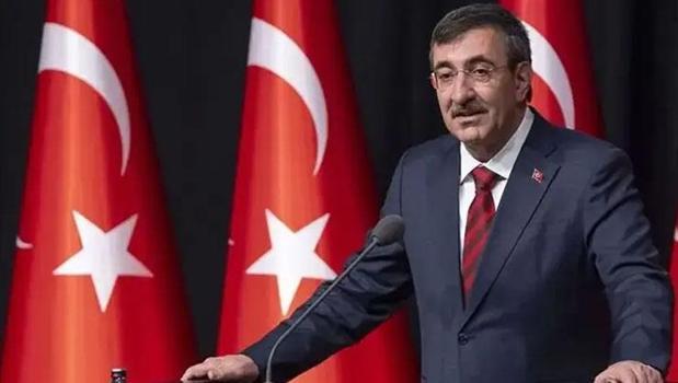 Cumhurbaşkanı Yardımcısı Cevdet Yılmaz: Orta Vadeli Program yarın kamuoyuyla paylaşılacak)