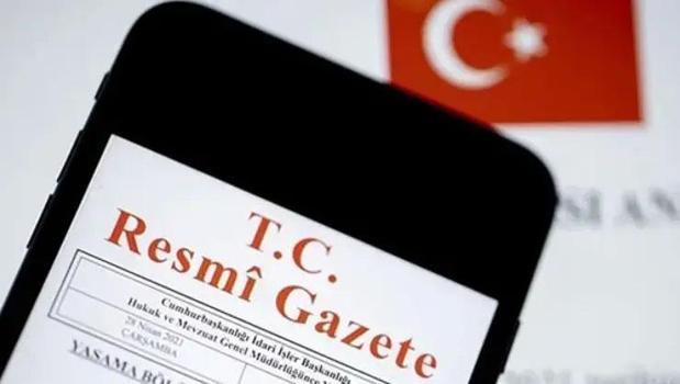 Atama ve görevden alma kararları Resmi Gazete'de)