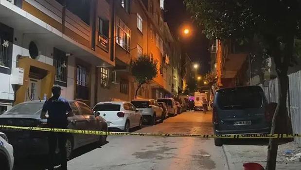 Esenler'de silahlı dehşet: 1'i çocuk 3 kişiyi yaralayan saldırgan yakalandı)