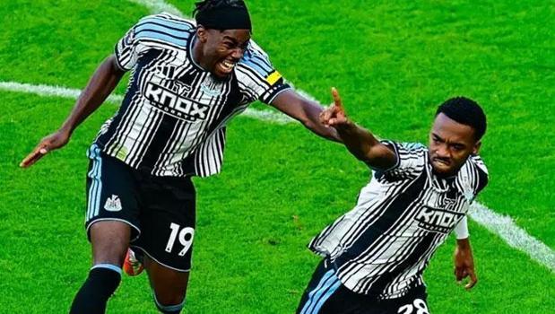 Beşiktaş'ta Willock transferi neden yattı? İptal sebebi ortaya çıktı)