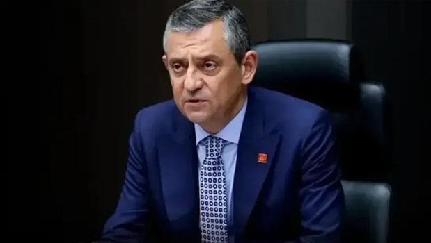 Yeni Parti Lideri Özgür Özel canlı yayında soruları yanıtladı)