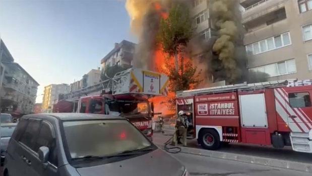 İstanbul Kartal'da bir evde yangın! Kullanılmaz hale geldi)