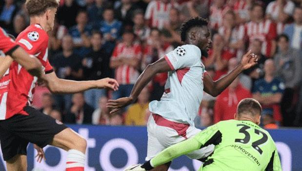 Arda Turan'ın Shakhtar Donetsk'i Şampiyonlar Ligi'ne puanla başladı)