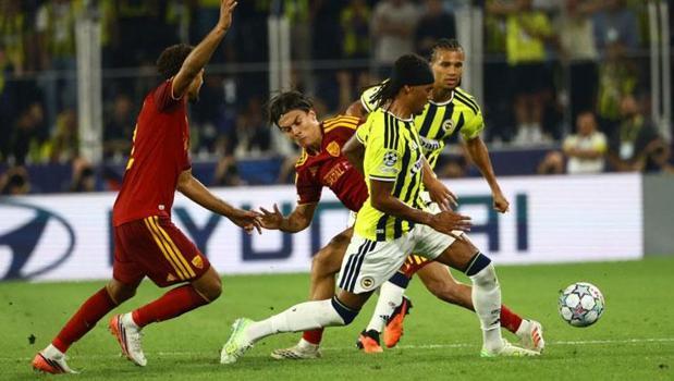 İtalyan basını Kadıköy'ü konuşuyor! ‘Türk cehenneminden 1 puan aldık’)