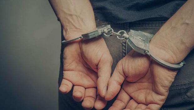 6 ilde FETÖ operasyonu! 20 şüpheli yakalandı)