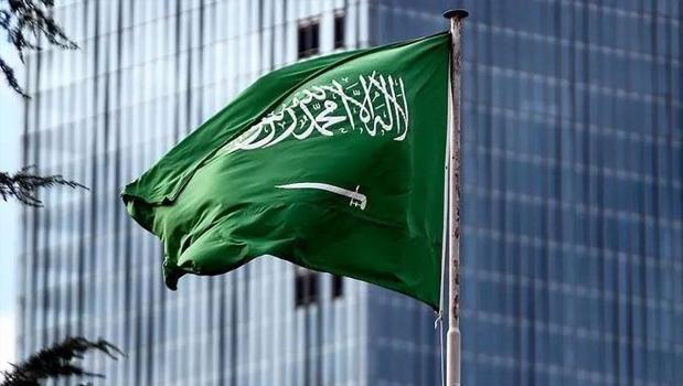 Suudi Arabistan: Doğu-Batı boru hattı saldırıların ardından tedbiren kapatıldı)