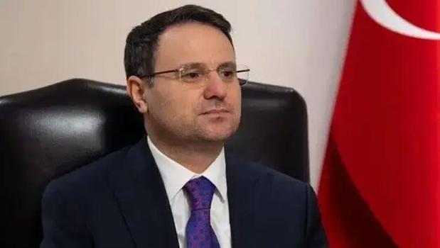 Bakan Gürlek'ten "12 Eylül" mesajı: Yeni anayasa tarihi sorumluluğumuzdur)