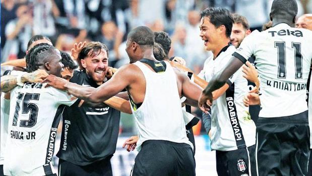 Orkun parlıyor Kartal uçuşta)