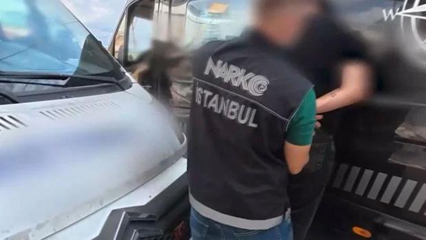 Beykoz'da uyuşturucu operasyonu... 409 kilo 600 gram skunk ele geçirildi)