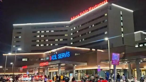 Adana’da 6 yaşındaki çocuk başından vuruldu! Ağabeyi tutuklandı)
