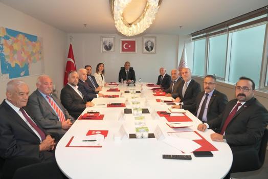 Alevi-Bektaşi Danışma Kurulu ilk toplantısını Bakan Ersoy başkanlığında gerçekleştirdi)