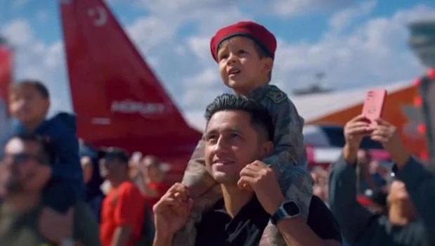 Selçuk Bayraktar’dan 'çocuklarınızla TEKNOFEST Güneydoğu’ya gelin' çağrısı)