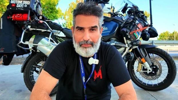 Motovlogcu Dayı olarak bilinen Cumhur Kahraman motosiklet kazasında hayatını kaybetti)
