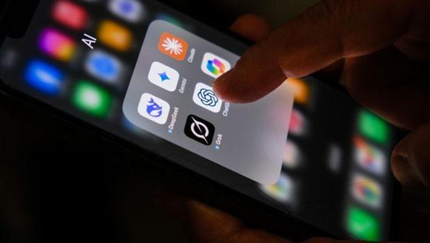 ChatGPT'nin yeni modelinde beklenmedik sorun! Güvenlik endişesi çıkışı erteletti)