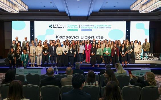 Kadın liderliği gündeme taşındı)