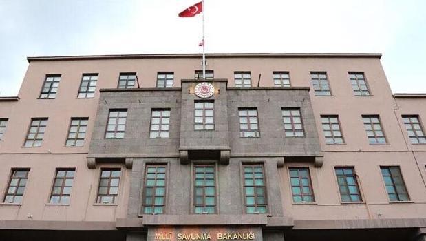 MSB duyurdu! Başika Üssü'nün kademeli olarak Irak'a devredilecek)