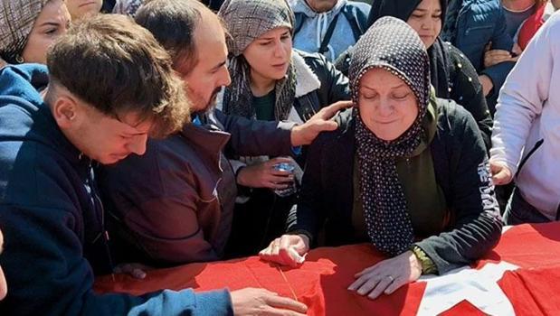Soma'daki maden faciasında kahreden veda! İsa Olcay gözyaşlarıyla toprağa verildi)