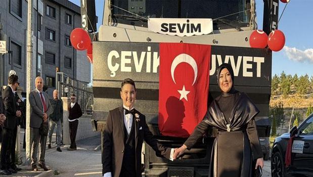 Şehit çocuğu Eyüphan’a TOMA’lı düğün konvoyu)