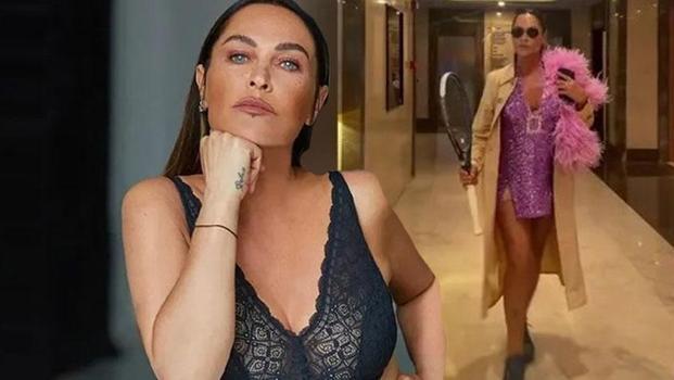 Hülya Avşar'ın dikkat çeken tarzı! Tenis raketi ve parıltılı elbise)