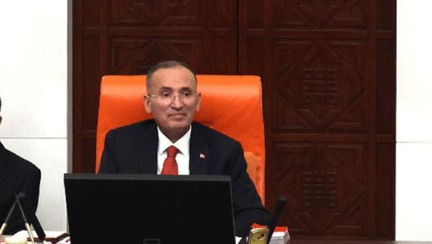AK Parti'li Bozdağ, TBMM Başkanvekilliği görevinden istifa etti)