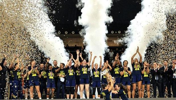 Avrupa'da Türk finalini Fenerbahçe kazandı! ÇBK Mersin'i mağlup ettiler)