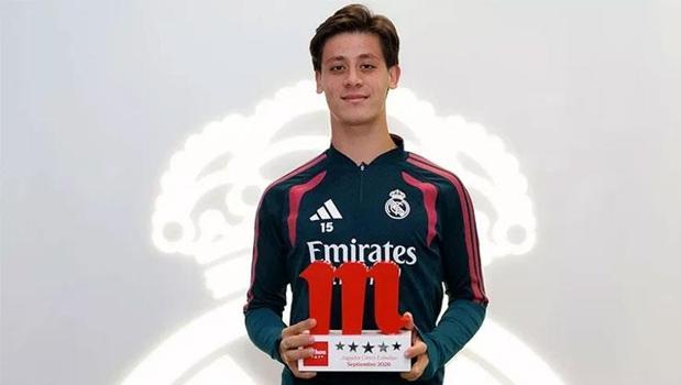 Real Madrid'de Eylül ayının en iyisi Arda Güler!)