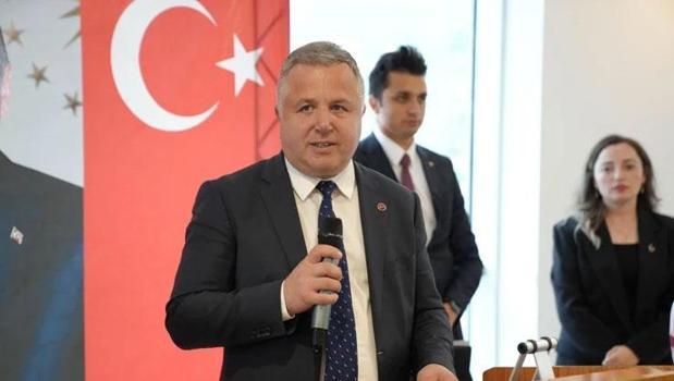 Giresun Belediye Başkanvekili Kara, YENİ Parti’den istifa etti)