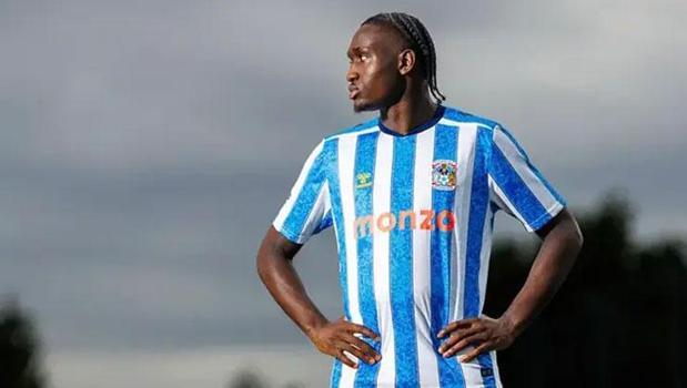 Fenerbahçe'de tutunamadı, Ada'yı salladı! Cherif'ten Newcastle'a karşı şov)