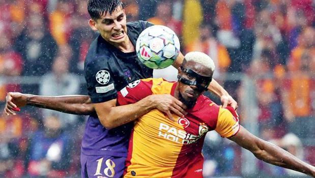 Aslan Barça'ya diş geçiremedi)