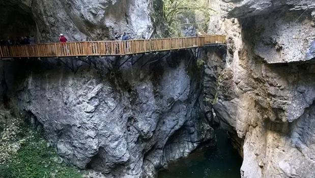Horma Kanyonu olumsuz hava şartları nedeniyle hafta sonu ziyarete kapatıldı)