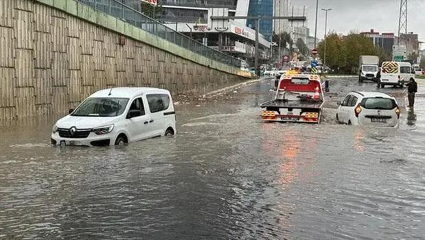 İçişleri Bakanlığı uyardı! Cumartesi gününe dikkat; İstanbul ve birçok ilde kuvvetli yağış alarmı)