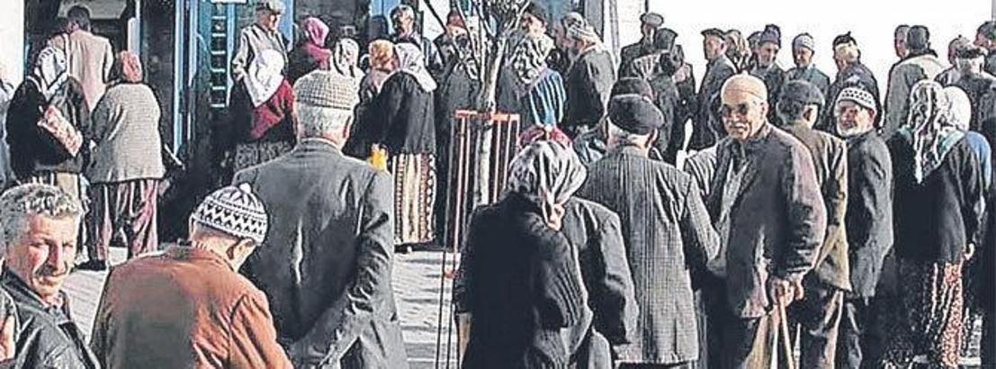 On binlerce emekli ikramiye alamadı