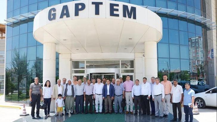 Ziraat fakültesini kazanan öğrencilere arazi