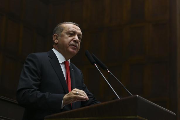 Ahmet Hakan AK Parti'de Atatürk değişimini yazdı