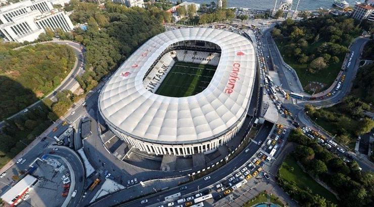 Vodafone Park’ta oynanacak Beşiktaş-Galatasaray derbisinde ilkler yaşanacak