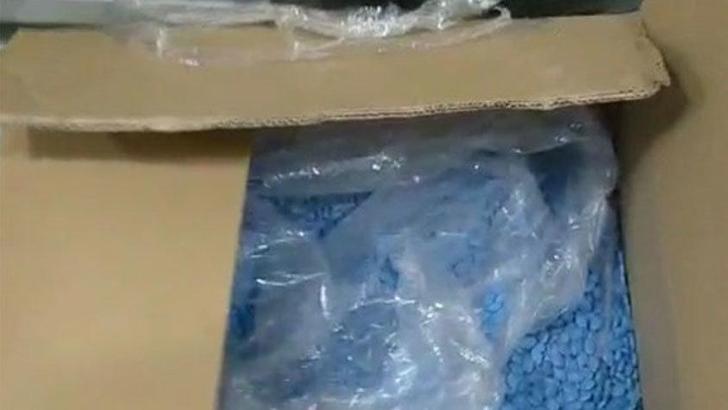 Kozmetik fabrikası kaçak cinsel hap fabrikası çıktı