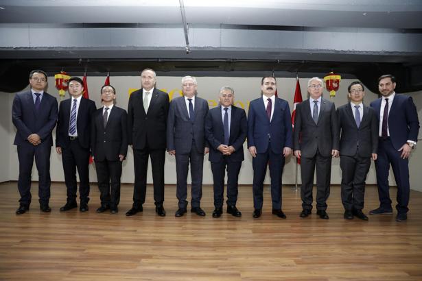 Çin'in en büyük online alışveriş sitesi DHGate.com Türkiye'de açıldı