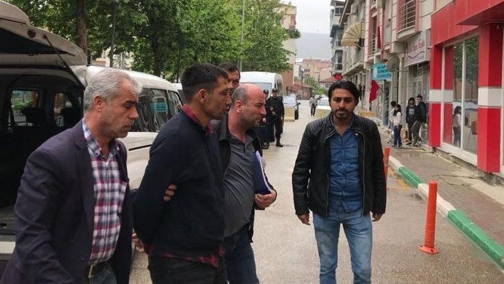 Yakalanan katil zanlısı 'kıskançlık cinayeti' dedi