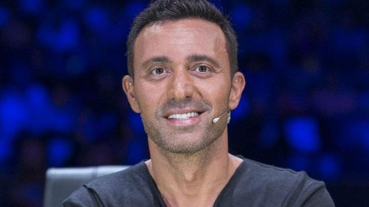 Mustafa Sandal: Vitesi 5'e taktım geliyorum