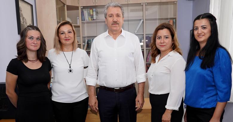 Türkiye Biyotasarım Takımı'ndan yeşil bina konseptine uygun yapı malzemesi