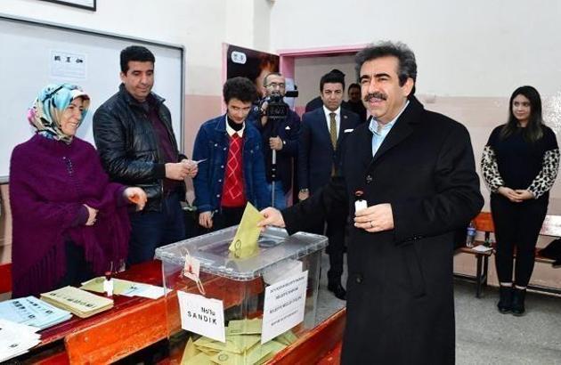 Diyarbakır'da seçim güvenliğini 15 bin güvenlik görevli sağlıyor