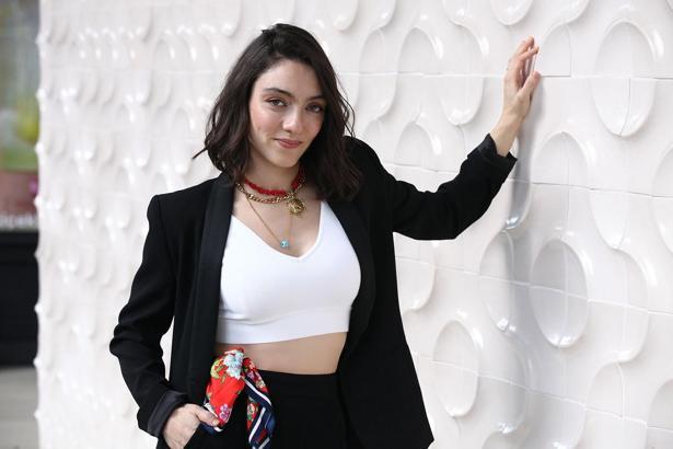 Merve Dizdar: İşim için uçurumdan atlarım aşk için asla