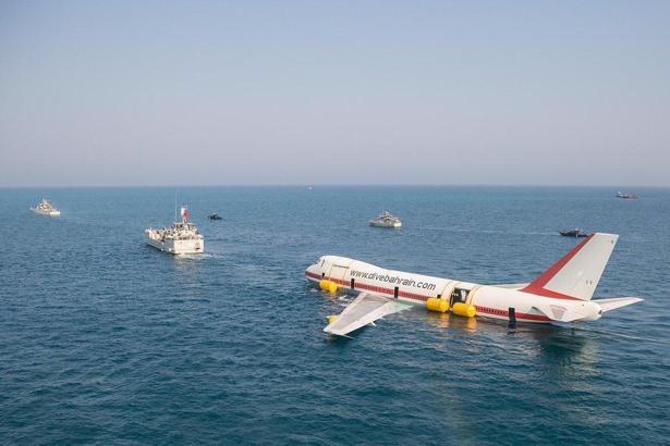 Bahreyn’de dalış turizm için Boeing 747 batırıldı