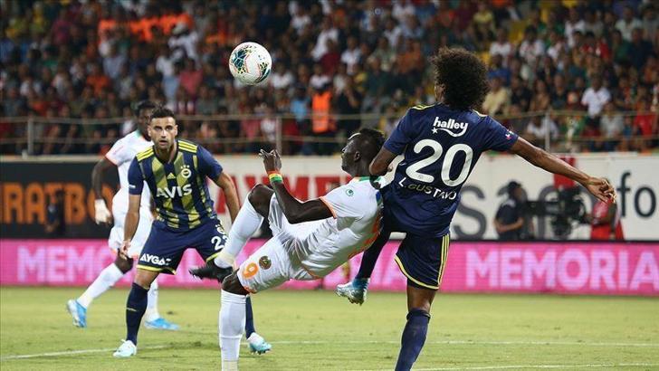 Fenerbahçe'ye deplasmanda büyük şok!