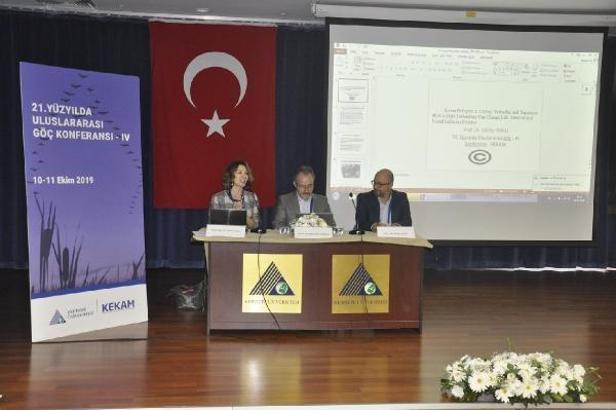 Prof. Dr. Arıkboğa: Göç meselesinde Türkiye yalnız bırakıldı