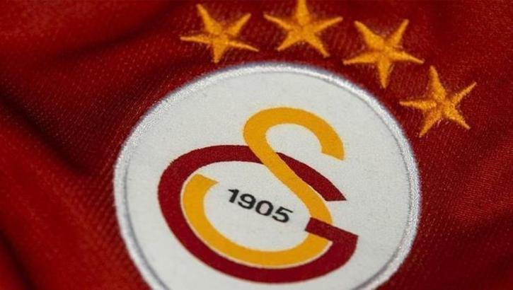 Galatasaray yıldız oyuncuların lisansını çıkarttı