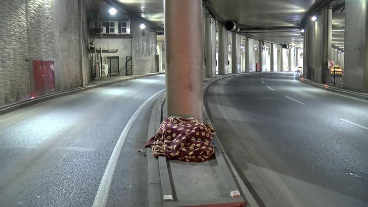 Sokakta kalan evsizler için nereye başvurulmalı? Evsizler için hangi numaralar aranmalı?